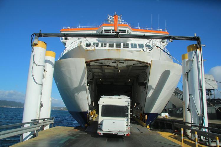 wellington picton ferry 2016 august 18 (17)
