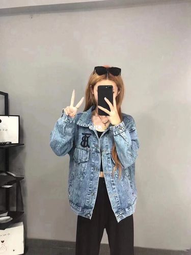 精神小妹穿搭_穿搭_春秋穿搭_时尚_穿搭