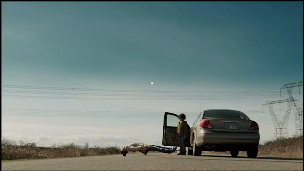 2021年的《残骸》最具想象力的科幻片,美剧迷不容错过