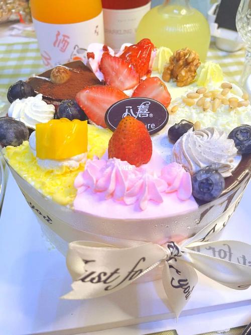 最适合夏天的蛋糕90就是冰激凌蛋糕呀!