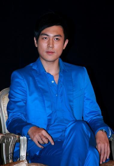 《抓住彩虹的男人》陈所长扮演者谭俊彦个人资料及生活照