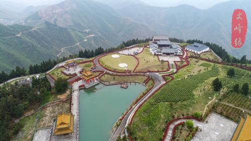 其它 罗坑山之行 写美篇       罗坑山,海拔937米,新昌县第四高峰