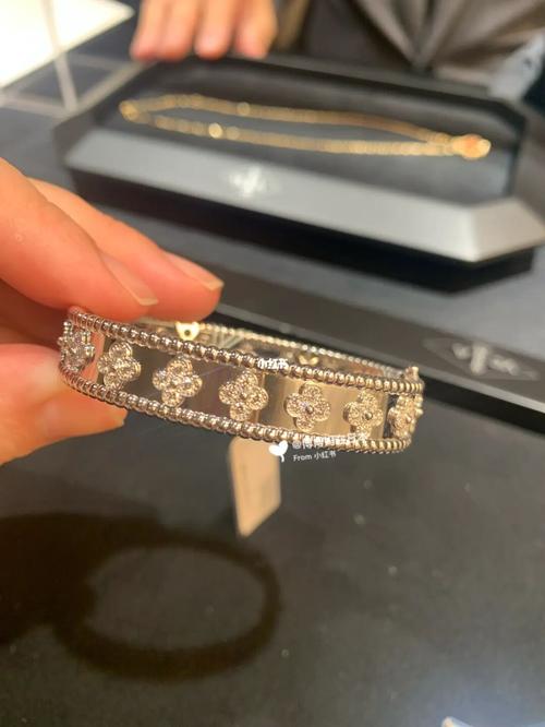 梵克雅宝万花筒手镯太美了!