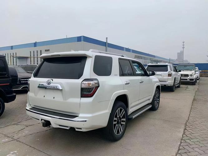 21款丰田超霸4runner国六现车随时提