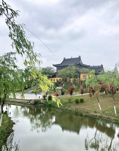 日从上海来到江苏海安,东台,游览了董永七仙女文化园,西溪古镇等景点