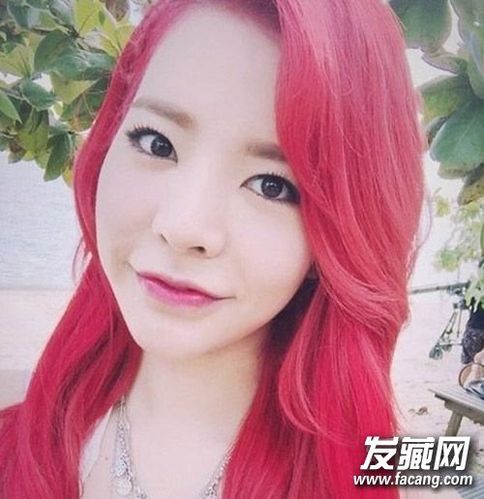 【图】不看明星的示范 明星红色头发_染发颜色_发藏网