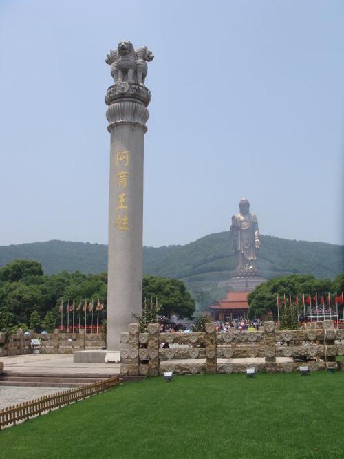 无锡灵山的大佛寺三