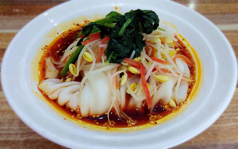 汉中热米皮的做法 陕西青鸟餐饮分享热米皮辣椒红油