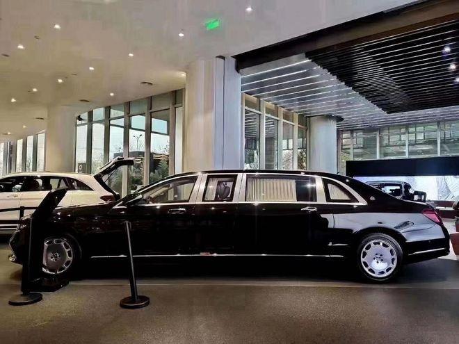 迈巴赫s680加长普尔曼奔驰最大商务特惠