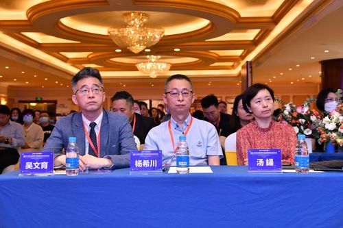 吴文育 教授 复旦大学附属华山医院
