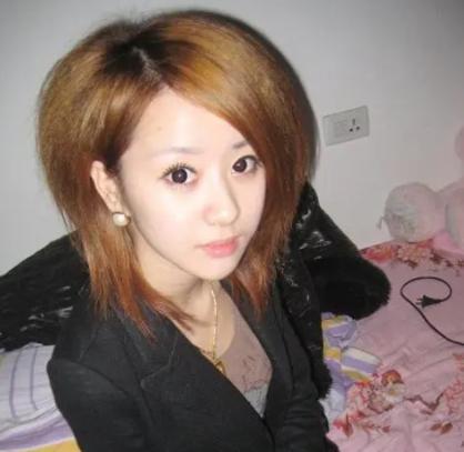 qq头像,手机壁纸,如果你不设置她,就好像很落伍一样.