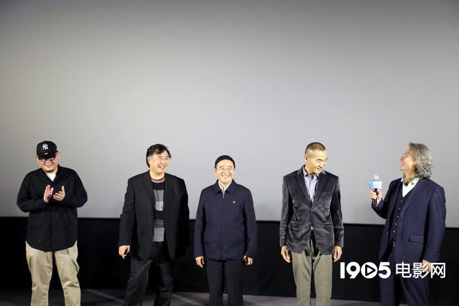 《高铁作证》亮相丝绸之路电影节 歌颂高铁建设者