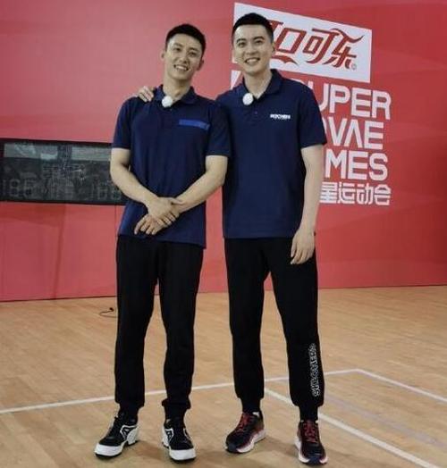 双倍的帅气杨鸣黄景瑜同框是怎么回事什么情况终于真相了原来是这样