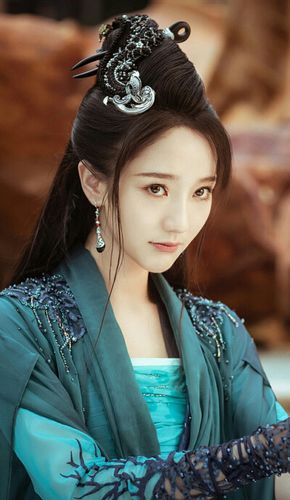 《新白娘子传奇》【小青】肖燕