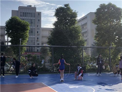 繁江小学学子角逐新都区综合运动会斩获佳绩