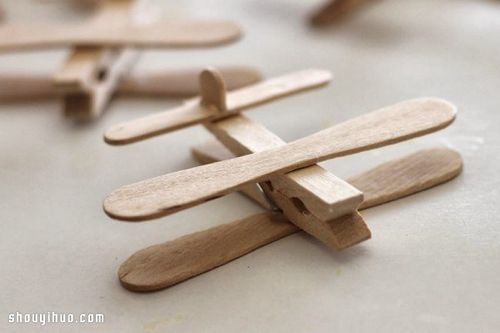 雪糕棍木夹子简单手工制作飞机模型玩具