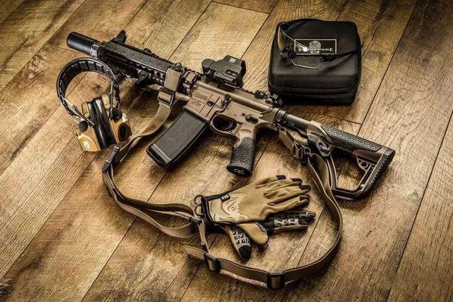 室内作战能手mk18短突击步枪