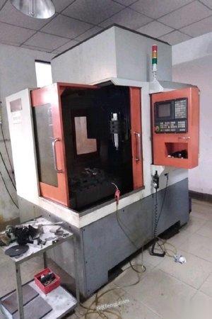 供应转卖二手自用860型cnc低价 广东东莞二手加工中心价格