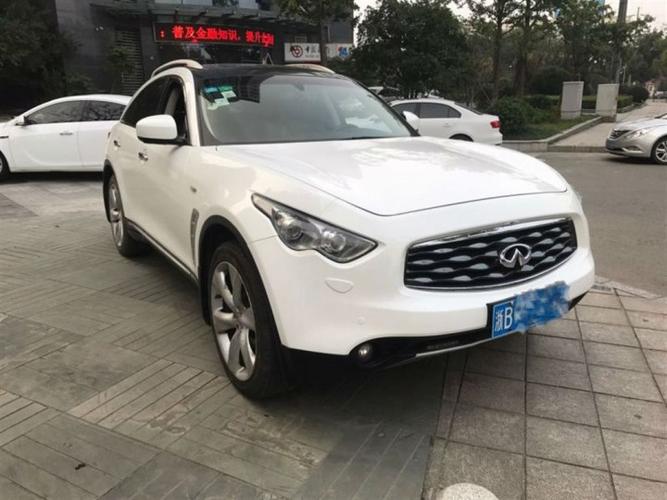 英菲尼迪fx 2009款 fx35 超越版