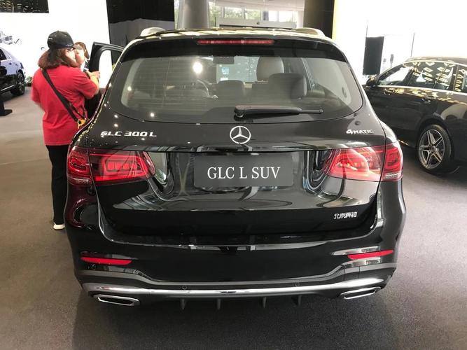 奔驰glc300地毯式清仓报价震撼团购清仓甩卖