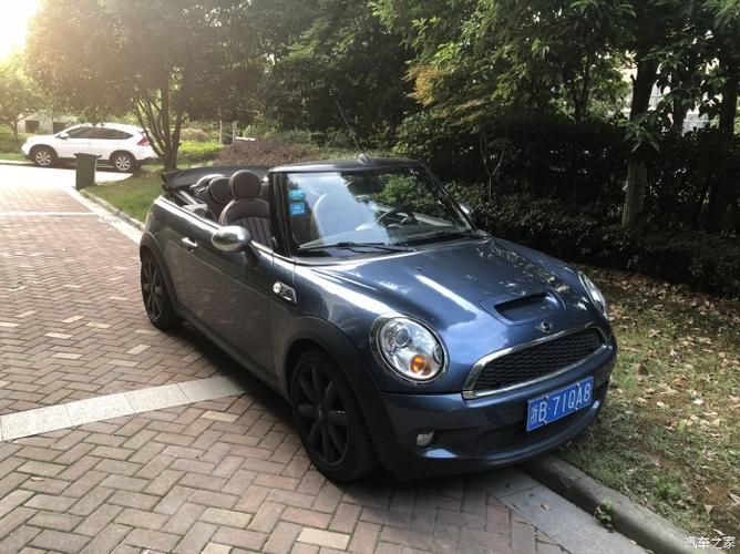 朋友的2010年mini r57敞篷