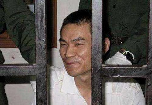 90年代的大庆"张老大":骗贷1703万,杀叛徒,还有刑警队长撑腰