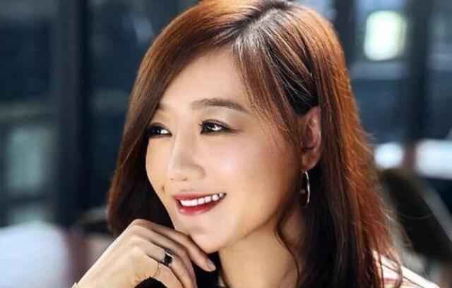 听完薛佳凝谈退出娱乐圈的原因,众人才知道女艺人的最大痛是什么