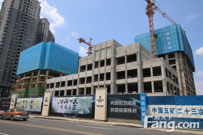 湘江公馆情系工人 炎炎夏日送清凉-株洲新房网-房天下