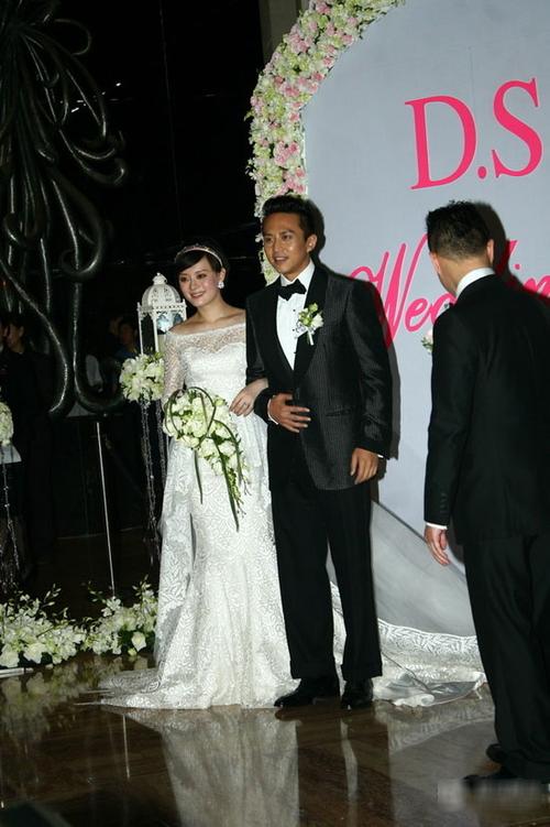 曝邓超孙俪婚礼现场温馨浪漫(组图)