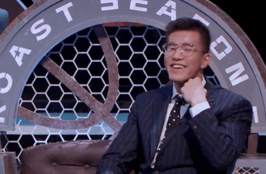 还是大比分输给了范志毅,没办法谁让范指导被"脱口秀之神"附体,都杀疯