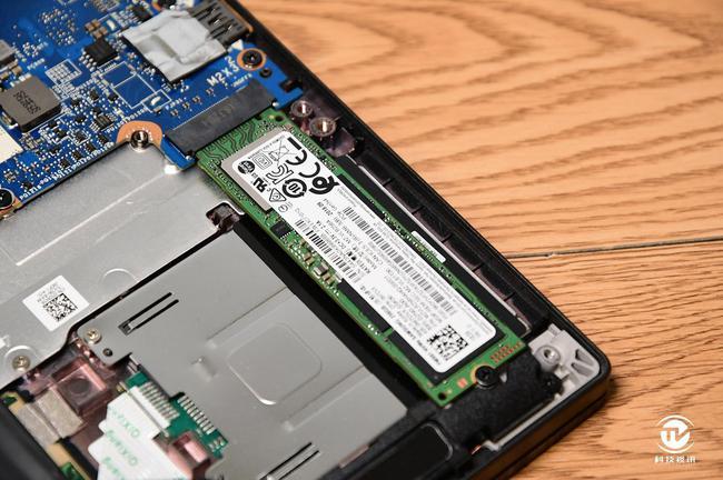 致商务体验 戴尔latitude 7390引领版笔记本评测