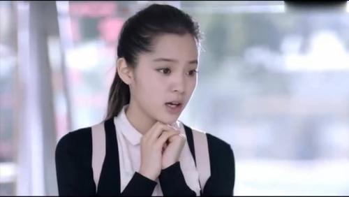 尚先生》欧阳娜娜饰演的"鹿小葵"看得我尴尬癌都犯了