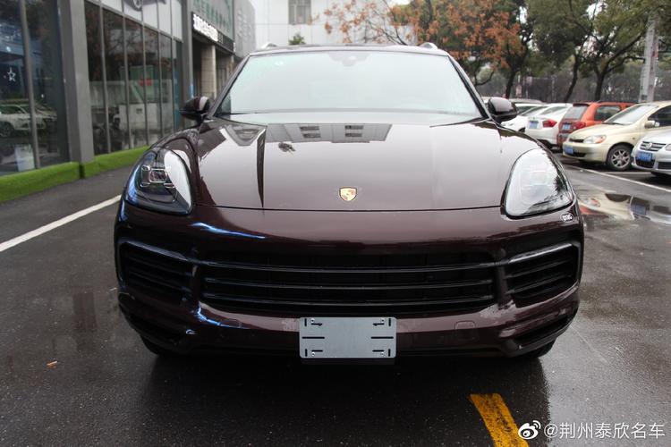 保时捷卡宴最经典色系桃木红会是你喜欢的款么
