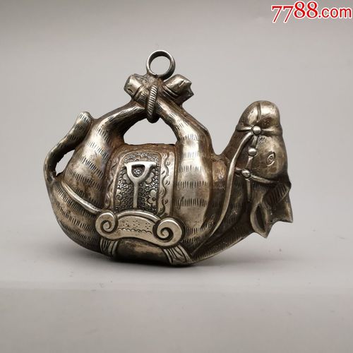 手工錾刻倒吊毛驴纯银挂坠金榜题名佩饰