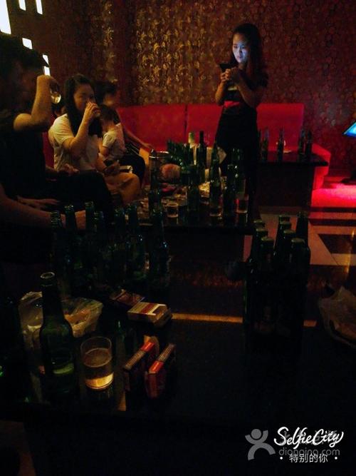 肥猫君主上传的图片