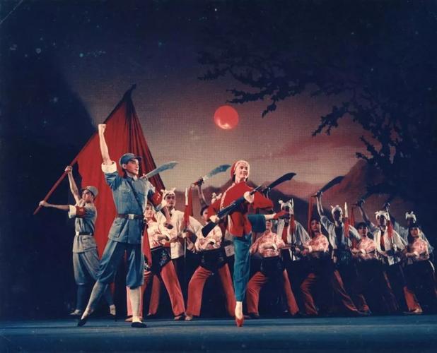 舞空间 | 公益系列课堂之凌桂明:漫谈上海与芭蕾的艺术情缘_舞蹈