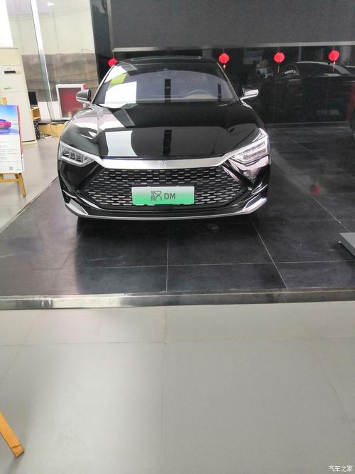 比亚迪汉dm玄空黑色