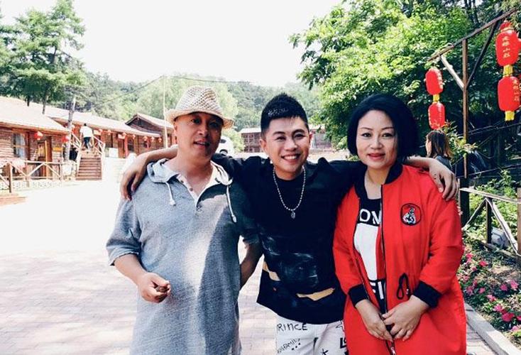 《刘老根3》范伟儿子曝光拍摄场地,谢广坤孙女辣舞是赵四教的吗