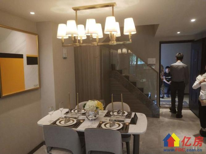 首付60万三房两厅三卫雅居乐花园新房直接认购开发商直接签,武汉江夏