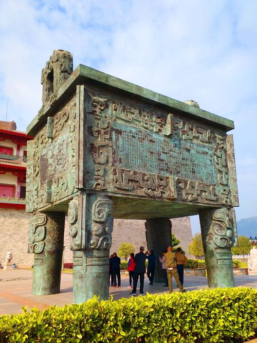 其它 揭阳楼 写美篇         "鼎"字也被赋予"显赫"," 尊贵","盛大"等