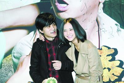 传张歆艺杨树鹏离婚 张歆艺杨树鹏恩爱照盘点