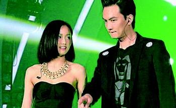 李泉黄龄恋情曝光相差18岁算个啥(图)