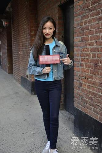 倪妮时尚街拍 教你穿出小清新风【图】