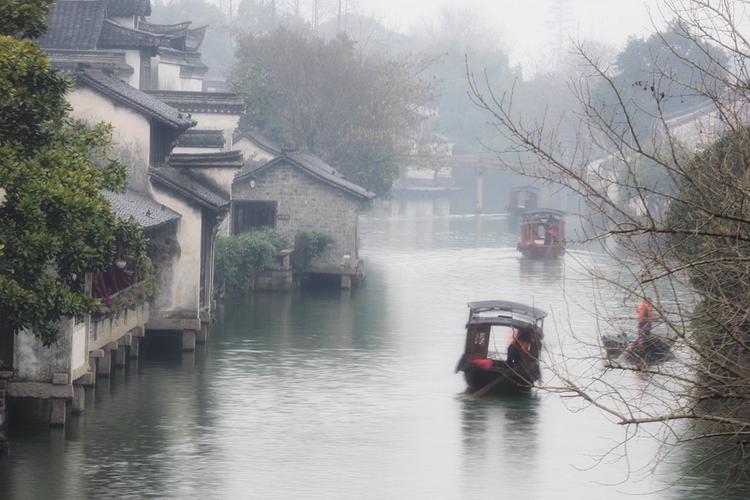 小桥流水,烟雨江南