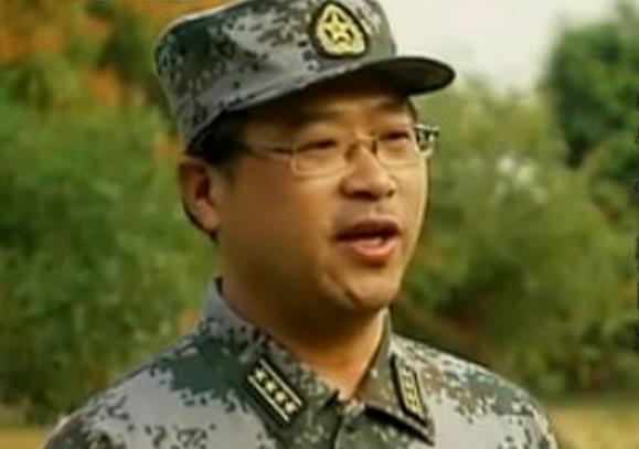 浙江省军区原司令员张明才出任陆军副参谋长(图)