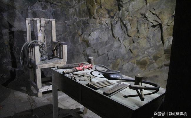 1950年,重庆一菜贩子被公安逮捕,公审后判处死刑