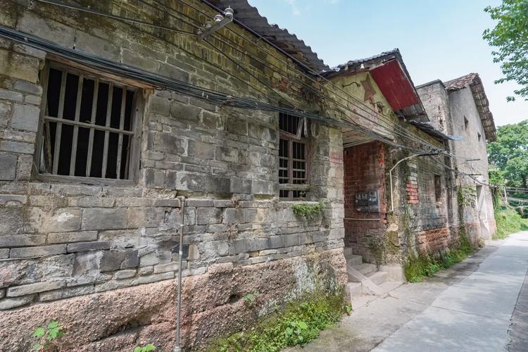 赣州市水东大庙前村老建筑