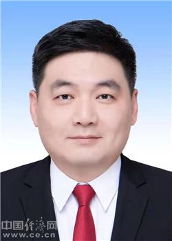 包头市委常委邢征调任鄂尔多斯市委副书记政法委书记图简历