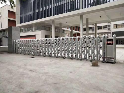 坪山304不锈钢电动伸缩门学校大门方便快捷