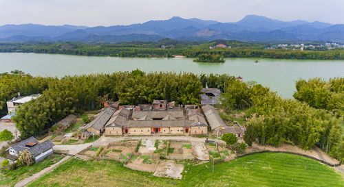 苏家围还是苏东坡后裔聚居地在这里不光可以欣赏到秀美的乡村风光还能
